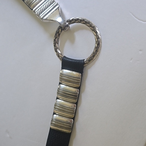 Chico's Womens Black leather Belt Silver Square Pieces Hook loop Closure Sz.42 - Picture 3 of 16